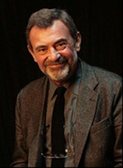 Foto di Marco Dallari. Svolge attività di consulenza e formazione nel campo dell’animazione e delle didattiche della produzione artistica, narrativa e teatrale.